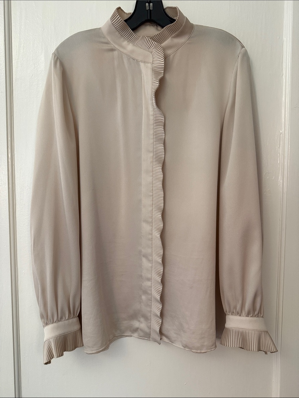 Lafayette 148 New York Pleated-Trim Cream Blouse
